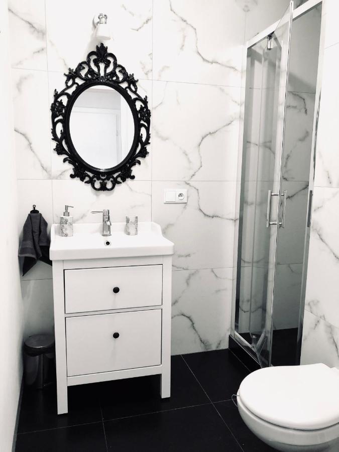 Sunny Apartment W Centrum Starego Miasta 格但斯克 外观 照片